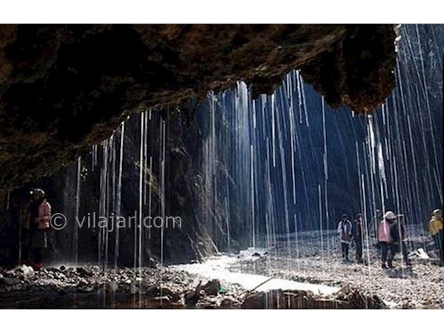 عکس اصلی شماره 6 - آبشار باران کوه