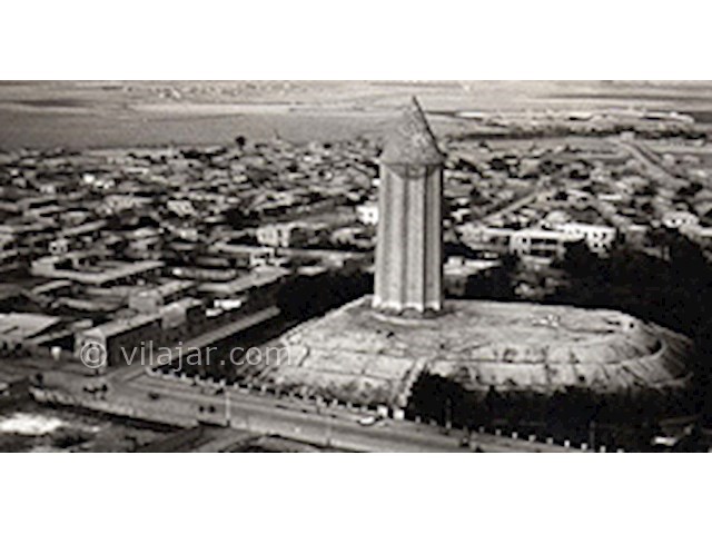 عکس اصلی شماره 2 - برج قابوس گنبد کاووس