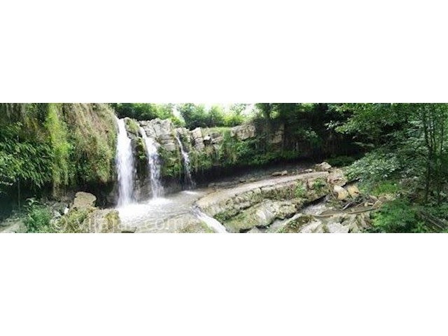 عکس اصلی شماره 2 - آبشار درازکش