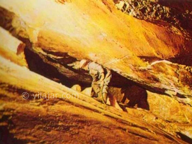 عکس شماره 10 - غار پرآو کرمانشاه