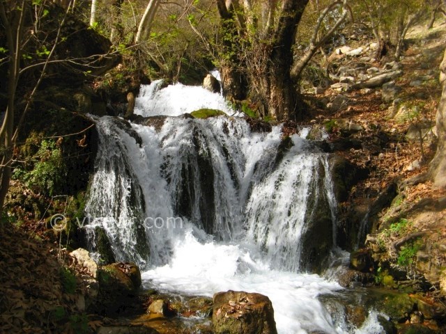 عکس اصلی شماره 2 - آبشار وارک خرم آباد