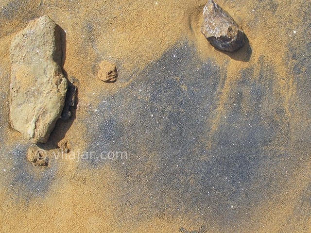 عکس شماره 12 - ساحل نقره فام جزیره هنگام