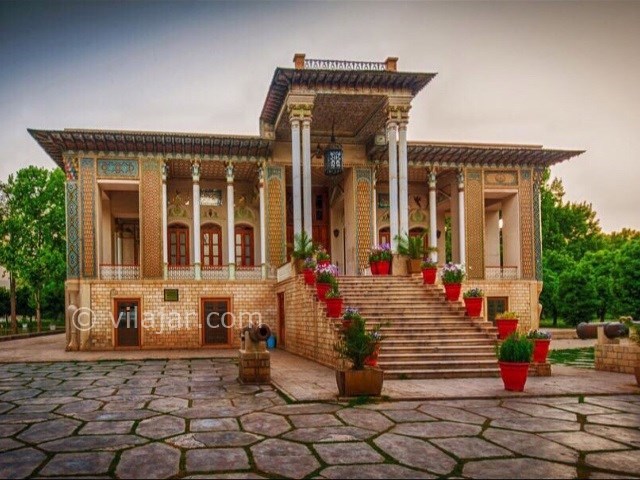 عکس اصلی شماره 1 - باغ عفیف آباد شیراز