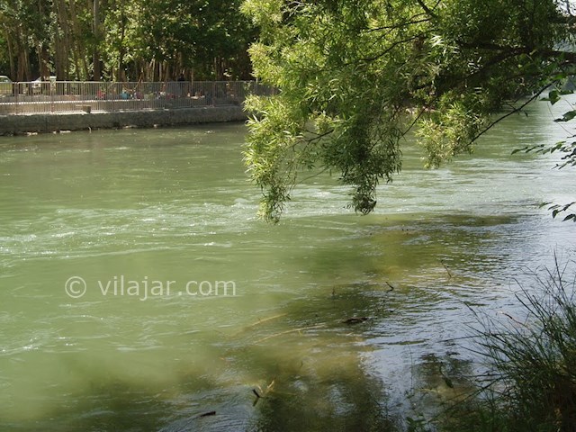 عکس شماره 5 - باغ بهادران نزدیک اصفهان