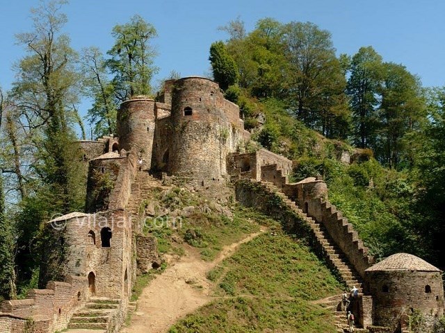 عکس شماره 5 - قلعه رودخان کجاست؟