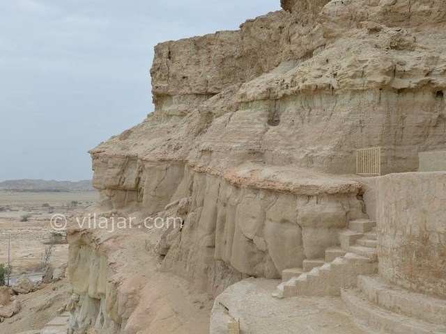 عکس شماره 11 - غار خربس قشم