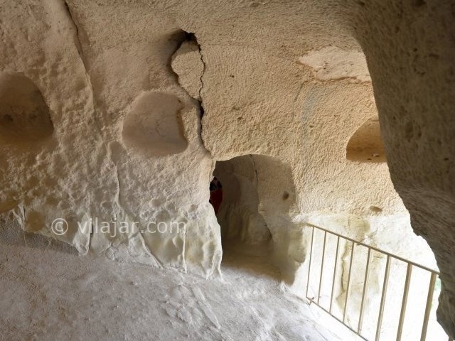 عکس شماره 12 - غار خربس قشم