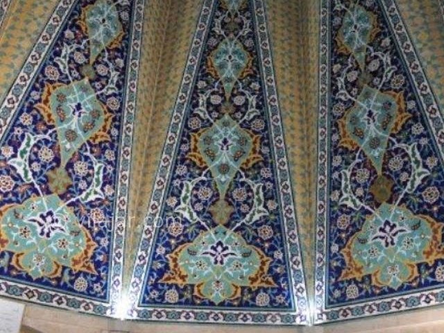 عکس شماره 8 - آرامگاه باباطاهر عریان