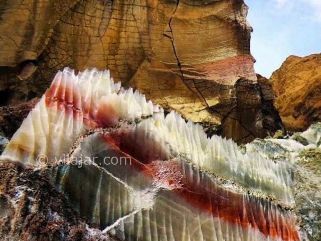 عکس شماره 21 - گنبد نمکی جاشک