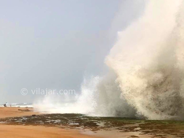 عکس شماره 4 - آبفشان چابهار
