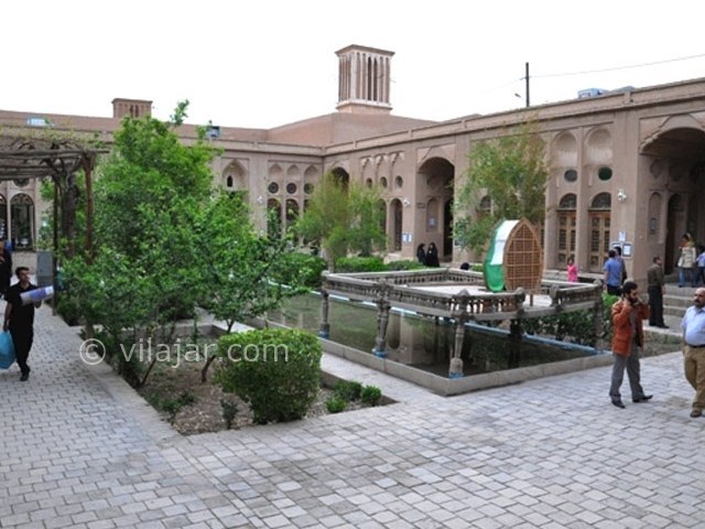 عکس شماره 5 - خانه لاری های یزد