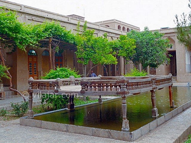 عکس شماره 14 - خانه لاری های یزد