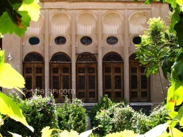 عکس شماره 15 - خانه لاری های یزد