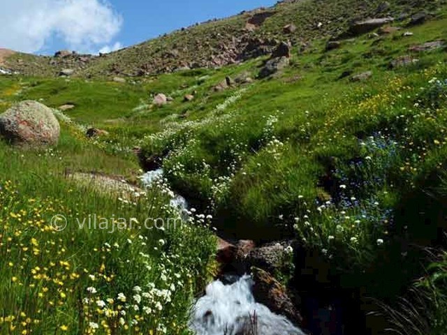 عکس شماره 8 - روستا و پیست اسکی آلوارس