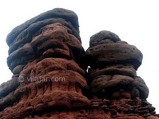 عکس شماره 7 - دره هفت غار نیشابور