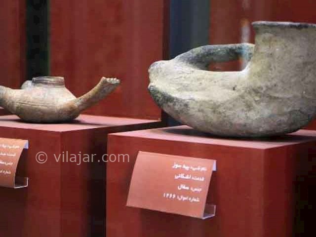 عکس شماره 9 - موزه قصر آینه در یزد