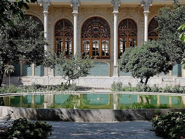 عکس شماره 8 - عمارت مسعودیه در تهران