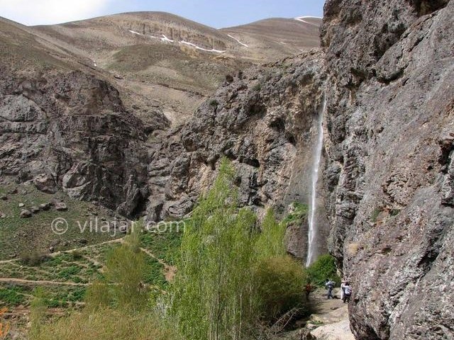 عکس اصلی شماره 1 - روستا و آبشار سنگان