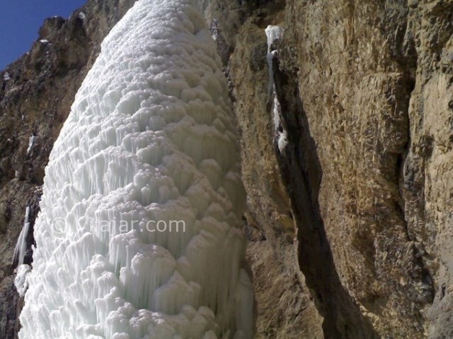 عکس شماره 7 - روستا و آبشار سنگان
