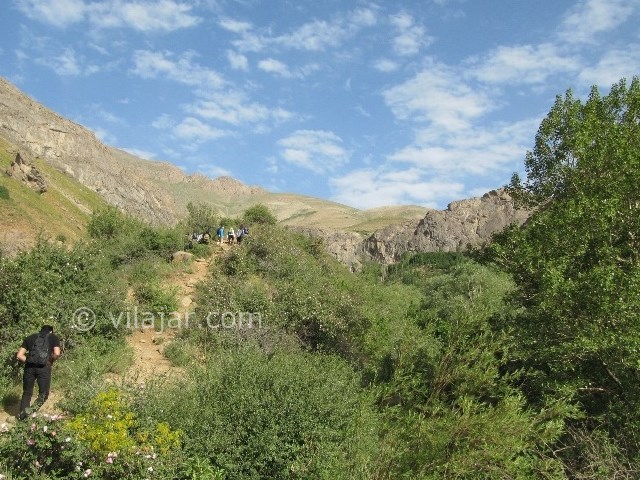 عکس شماره 8 - روستا و آبشار سنگان