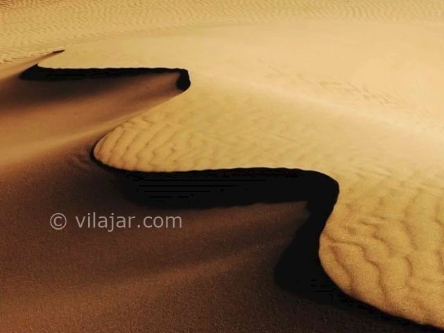 عکس شماره 3 - ریگزار شن روان صادق آباد