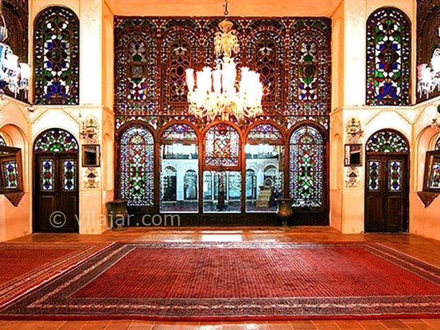 عکس شماره 4 - انگورستان ملک التجار اصفهان