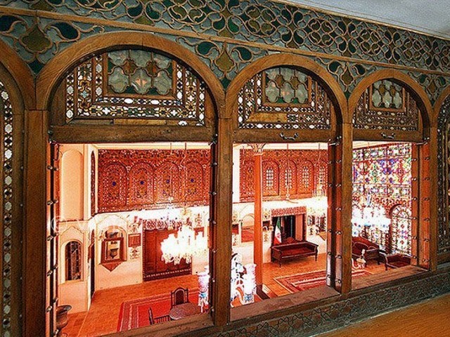 عکس شماره 17 - انگورستان ملک التجار اصفهان