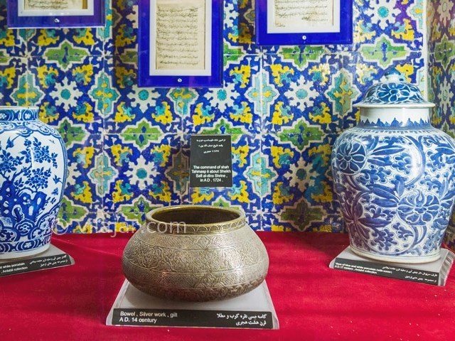 عکس شماره 8 - موزه چینی خانه اردبیل