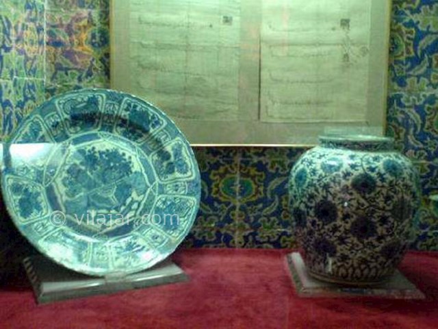 عکس شماره 13 - موزه چینی خانه اردبیل