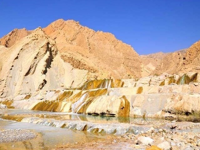 عکس شماره 3 - چشمه آبگرم سیاهکش هرمزگان