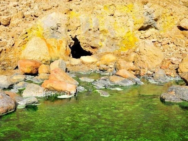 عکس شماره 8 - چشمه آبگرم سیاهکش هرمزگان