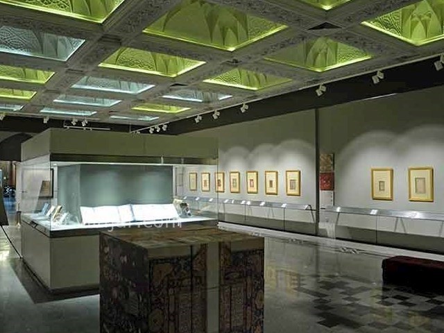 عکس اصلی شماره 15 - کتابخانه و موزه ملک تهران