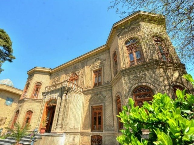 عکس اصلی شماره 1 - موزه آبگینه و سفالینه تهران