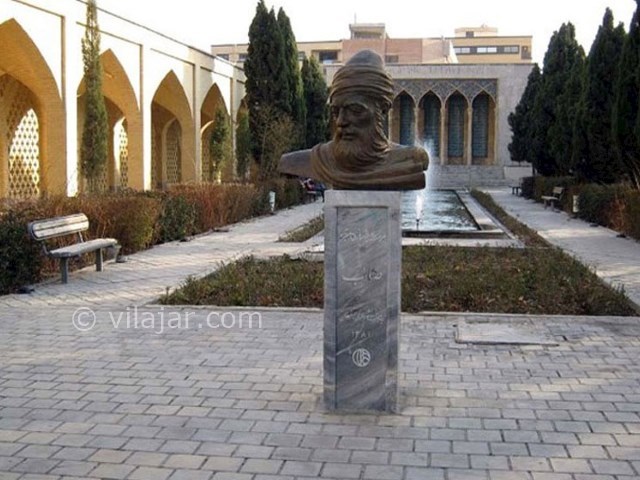 عکس شماره 4 - آرامگاه صائب تبریزی