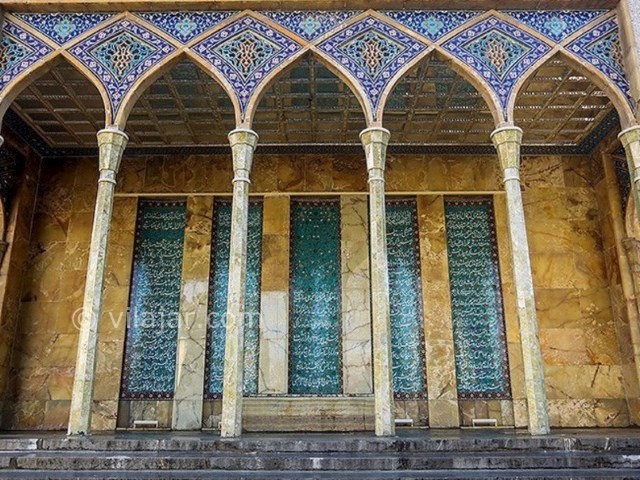 عکس شماره 9 - آرامگاه صائب تبریزی