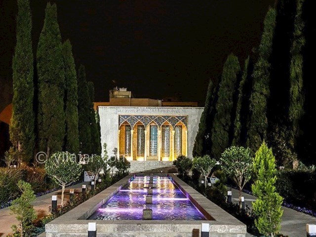 عکس شماره 11 - آرامگاه صائب تبریزی