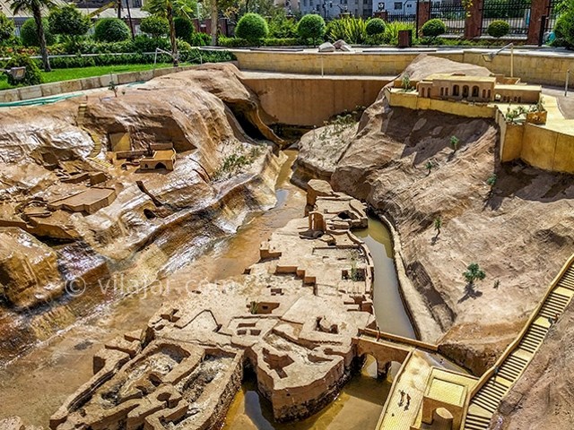 عکس شماره 14 - باغ موزه مینیاتور تهران