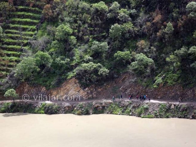 عکس شماره 9 - روستا و سد داریان