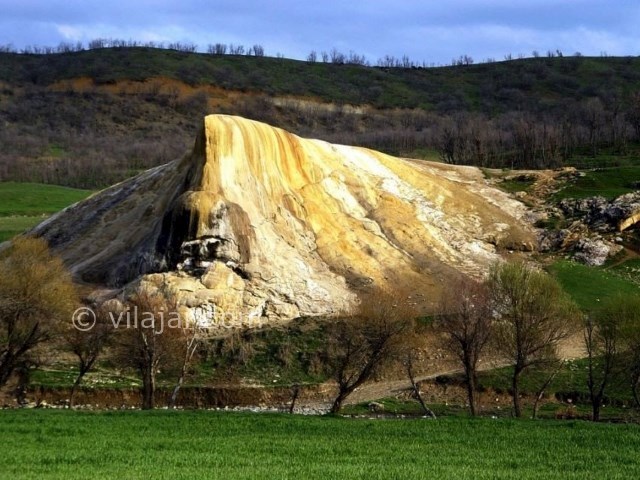 عکس شماره 7 - چشمه کانی گراوان در سردشت