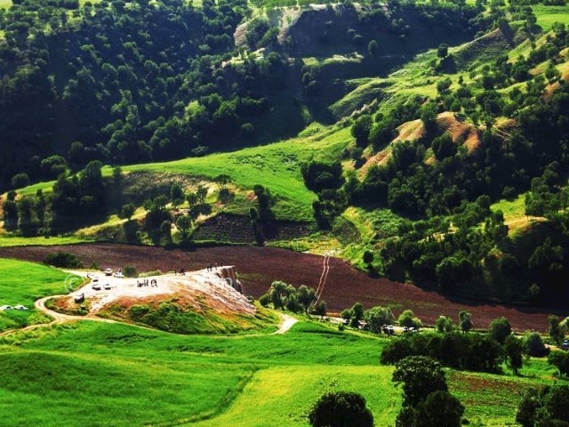 عکس شماره 10 - چشمه کانی گراوان در سردشت