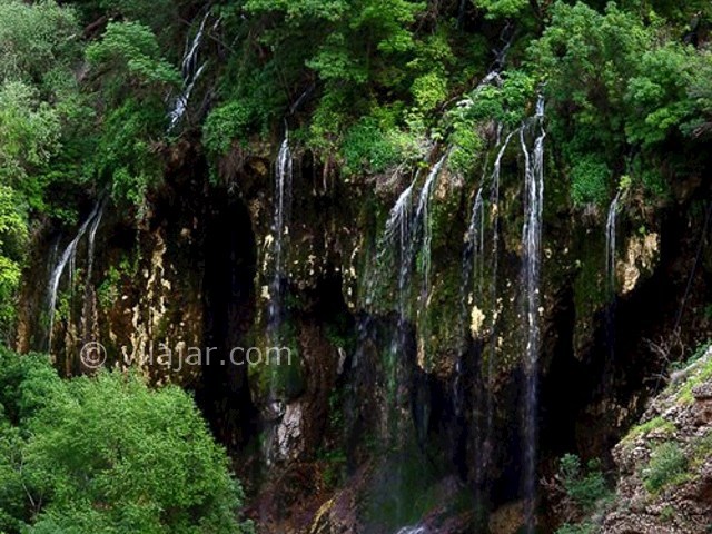 عکس شماره 7 - روستا و آبشار اخلمد