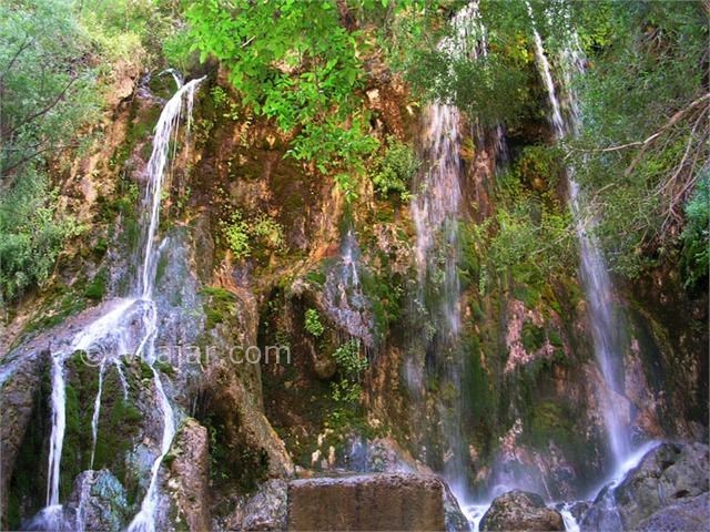 عکس شماره 10 - روستا و آبشار اخلمد