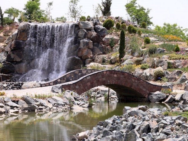 عکس شماره 12 - بوستان مینیاتوری مشهد