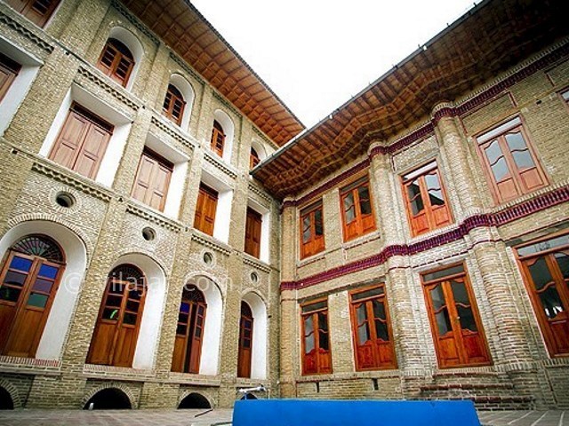 عکس شماره 3 - عمارت فاضلی ساری