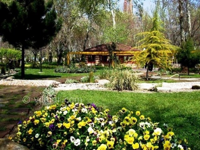 عکس اصلی شماره 2 - باغ ملی مشهد