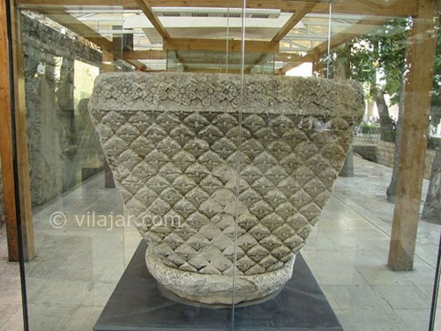 عکس شماره 10 - موزه سنگ طاق بستان کرمانشاه