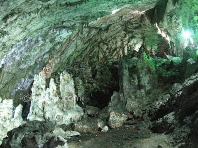 عکس اصلی شماره 15 - غار دربند مهدیشهر