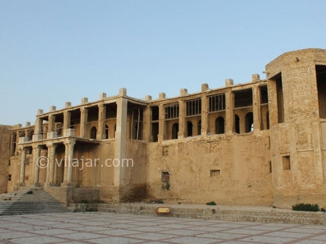 عکس اصلی شماره 7 - عمارت تاریخی ملک در بوشهر