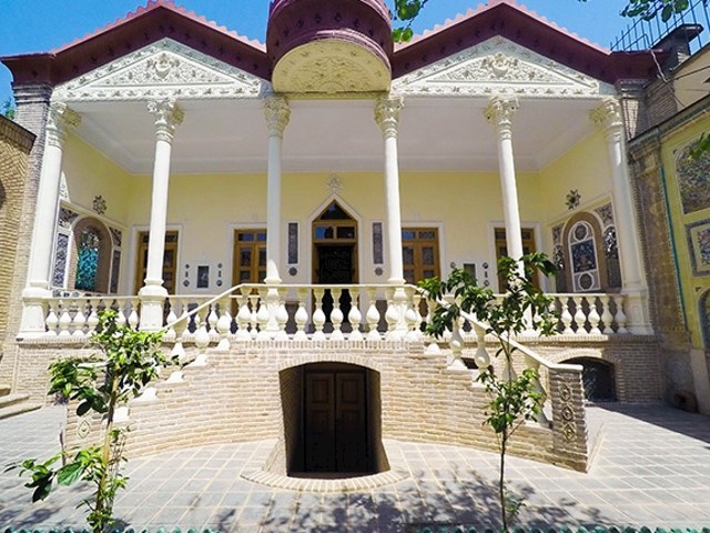 عکس شماره 4 - خانه و موزه مقدم تهران