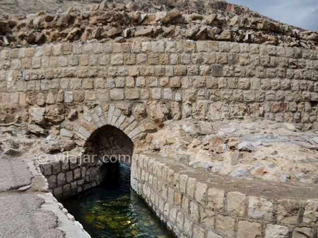 عکس شماره 4 - گرداب سنگی در خرم آباد